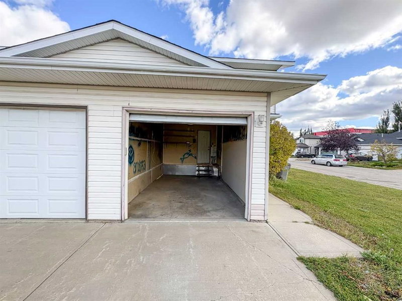 7201 106 Street