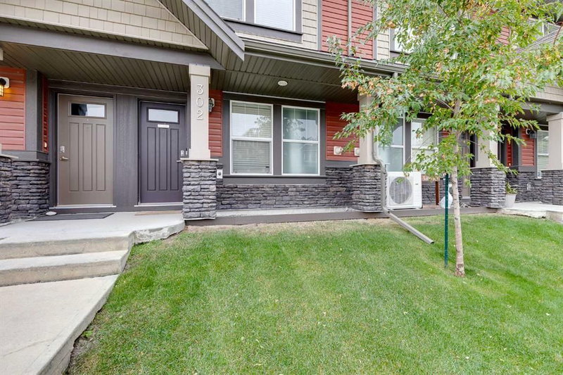 302 - 280 Williamstown Close NW