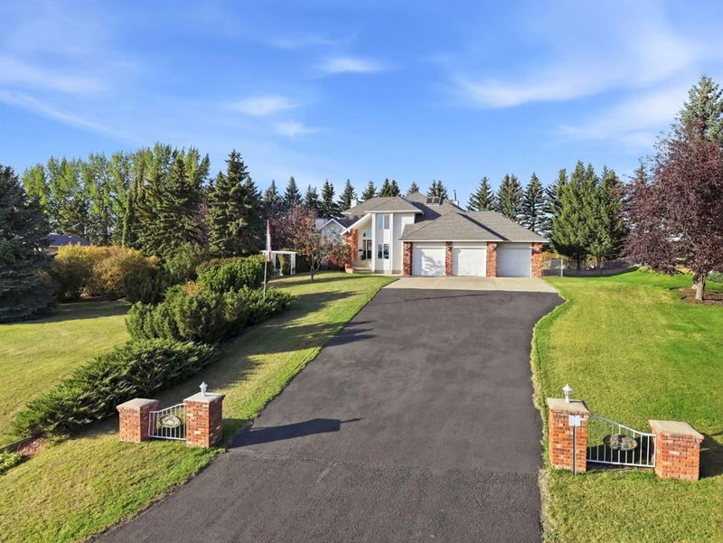 32 - 28364 Township Road 384