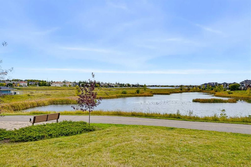 212 Lakepointe Drive