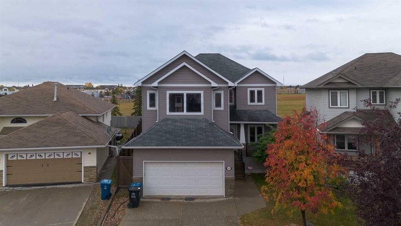 163 Rattlepan Creek Crescent