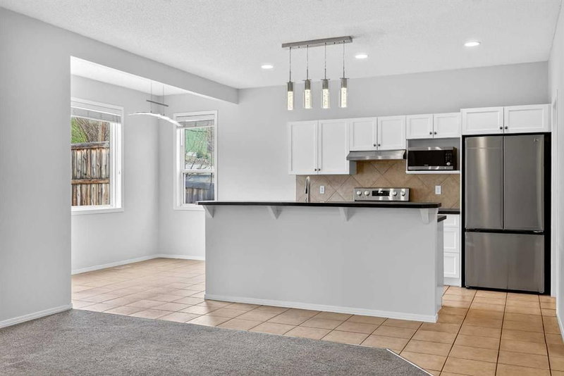 53 Royal Birch Way NW, Royal Oak — interior photo 7