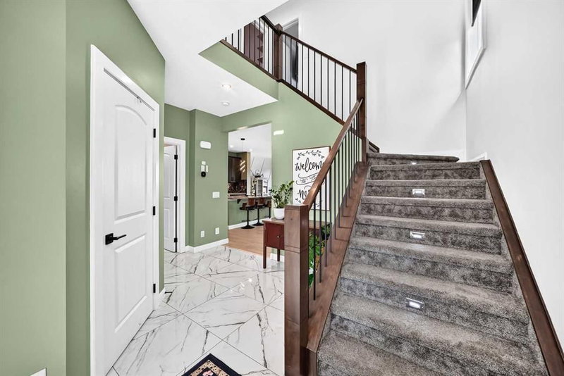 128 Ravenskirk Close SE, Ravenswood — interior photo 6