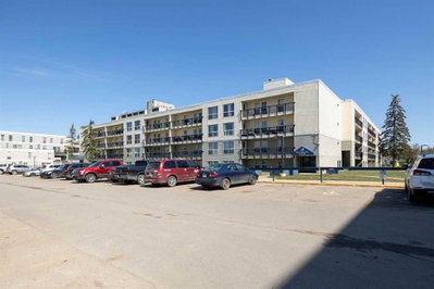 110 - 14921 MacDonald Drive