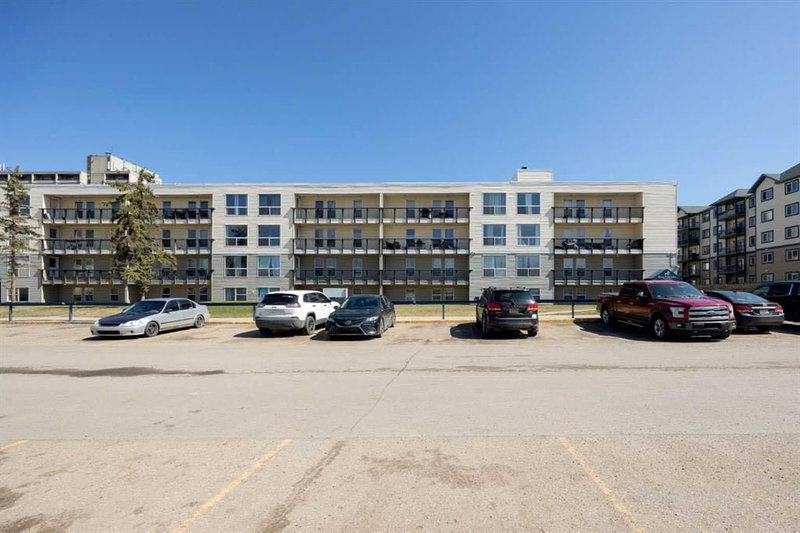 110 - 14921 MacDonald Drive