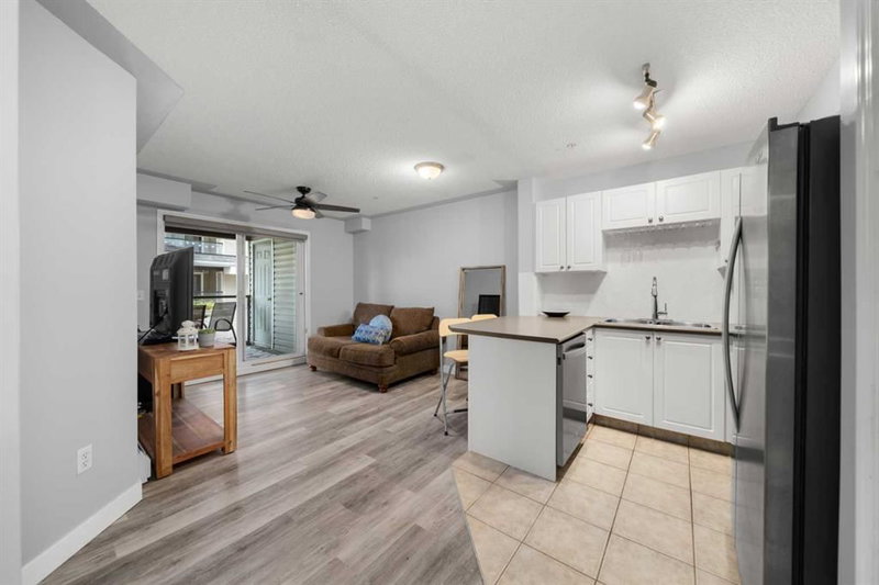 123 - 345 Rocky Vista Park NW