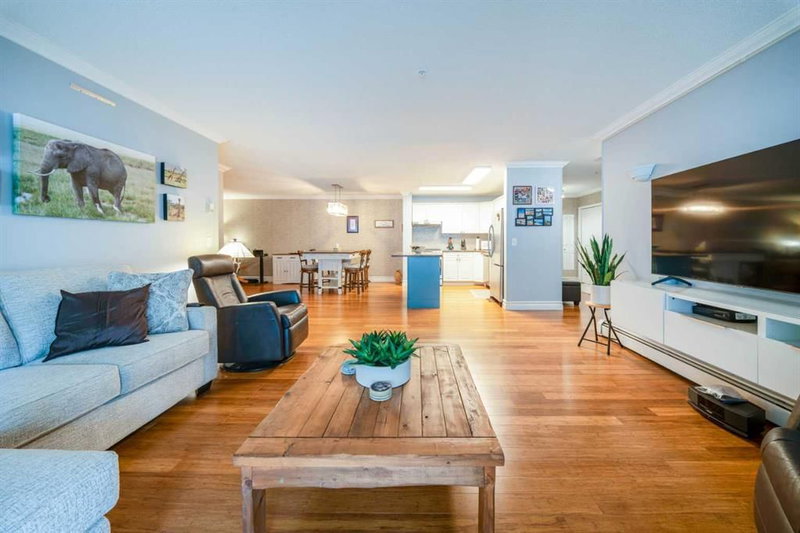2107, 20 Harvest Rose Park NE, Harvest Hills — interior photo 7
