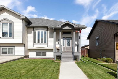106 Ranchlands Way NE