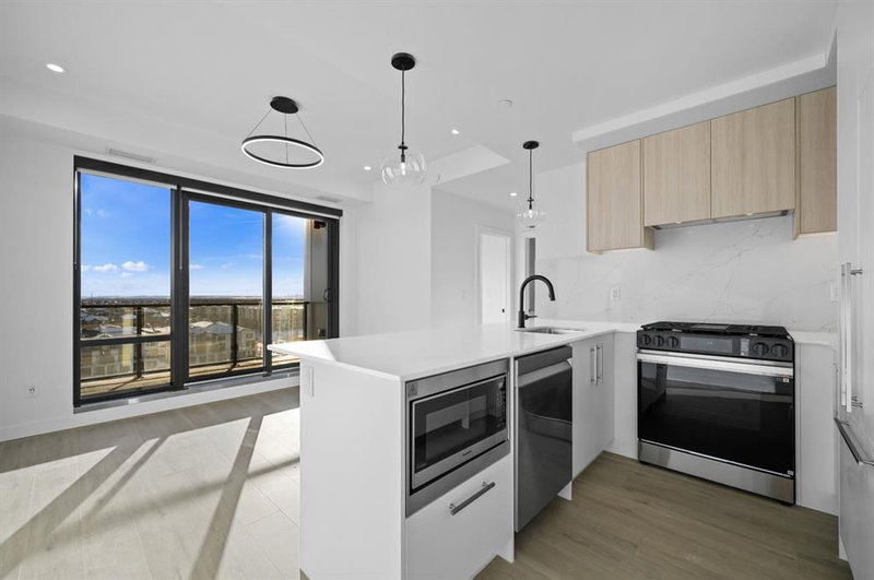 701 - 8375 Broadcast Avenue SW