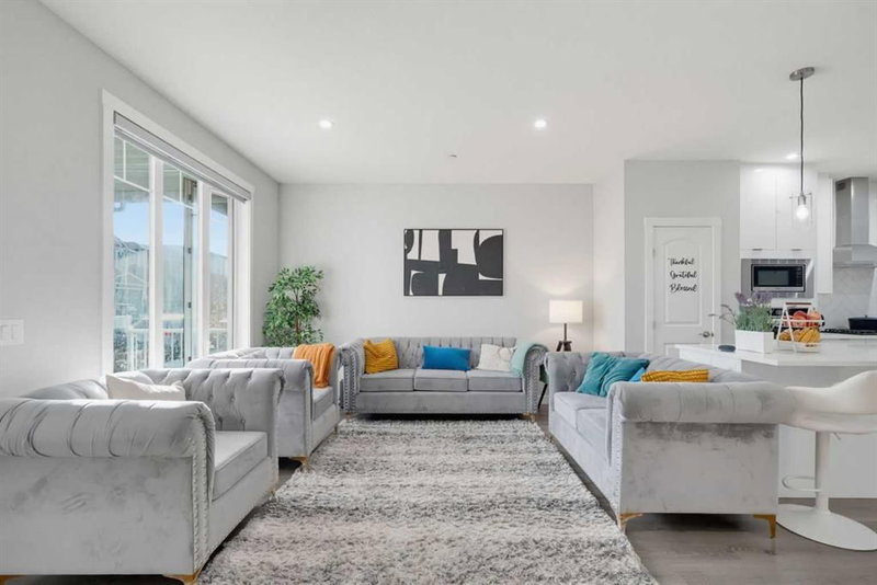 341 Calhoun Common NE, Livingston — interior photo