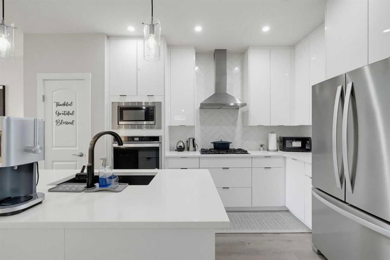 341 Calhoun Common NE, Livingston — interior photo 6