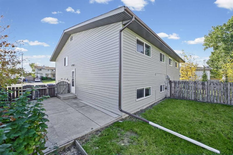 7 Westhill Place