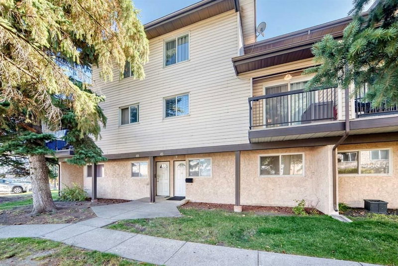 45 - 3745 Fonda Way SE