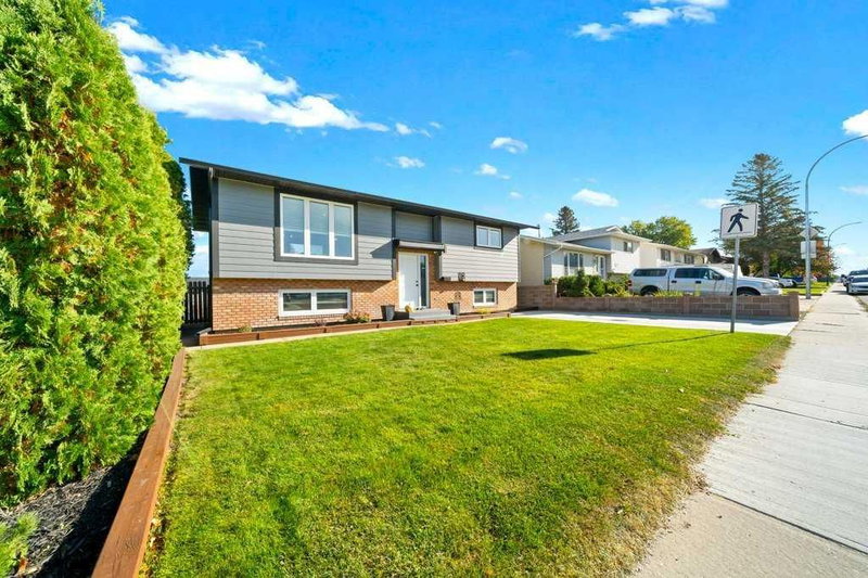 190 Sprague Way SE