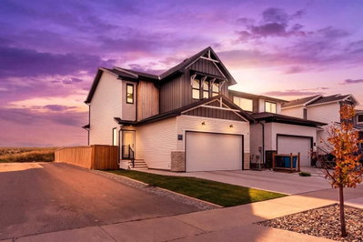 894 Miners Boulevard W