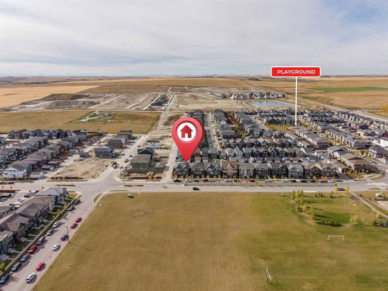 251 Chinook Gate Boulevard SW