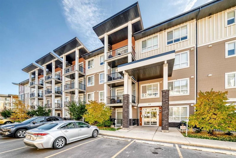 110 - 25 Walgrove Walk SE