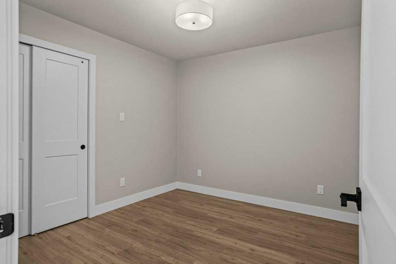302A - 1 Industrial Place