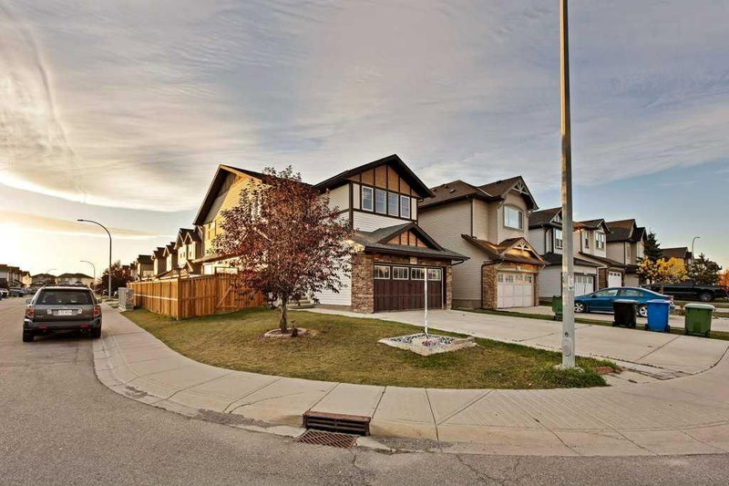 449 Skyview Ranch Way NE