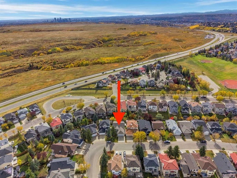 51 Edgebrook Circle NW