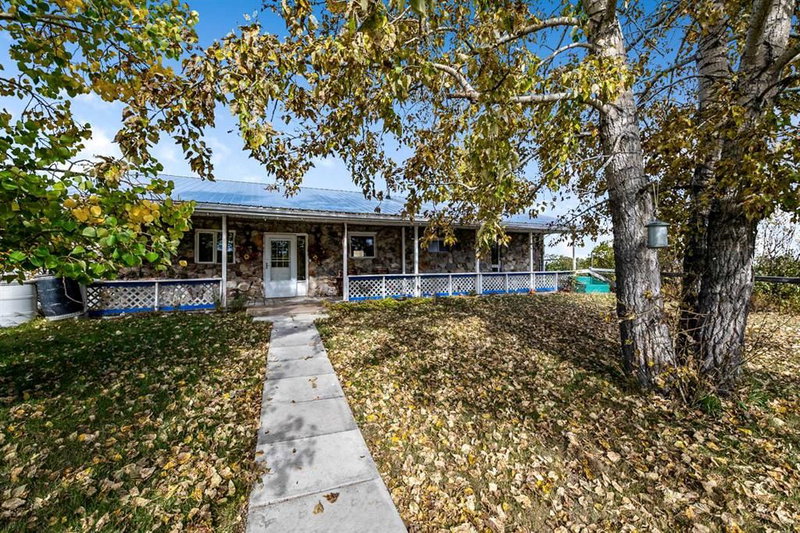 64076 610 Avenue W