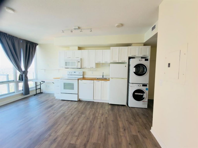 1509 - 3820 Brentwood Road NW