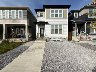 399 Hotchkiss Manor SE
