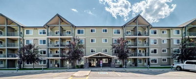 1406 - 181 Skyview Ranch Manor NE