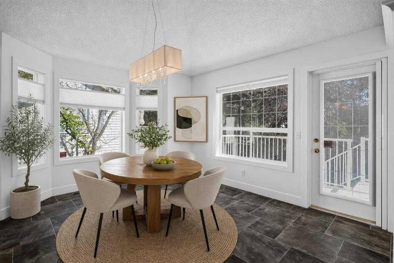 113 Mt Douglas Villas SE, McKenzie Lake — interior photo 7