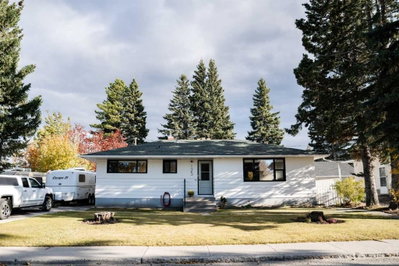 125 Douglas Drive