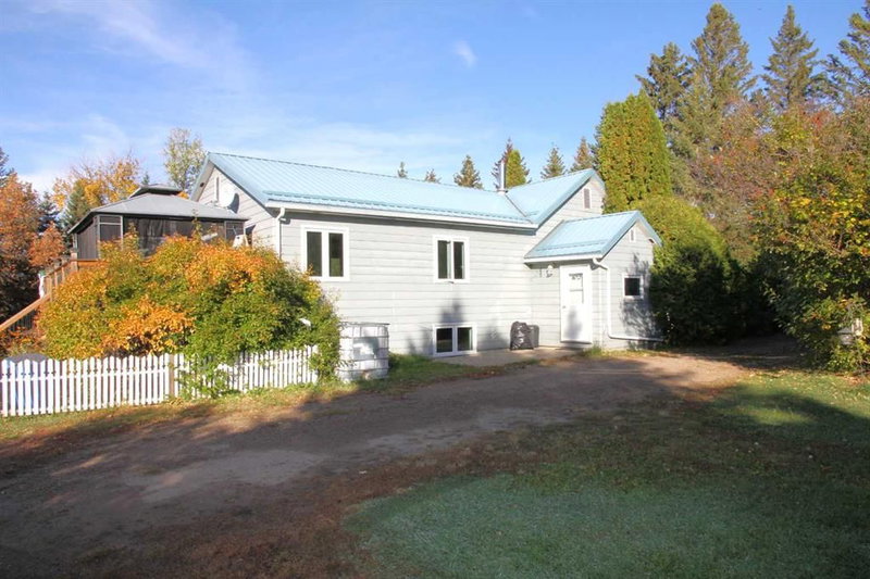 320538 TWP RD 464 Township