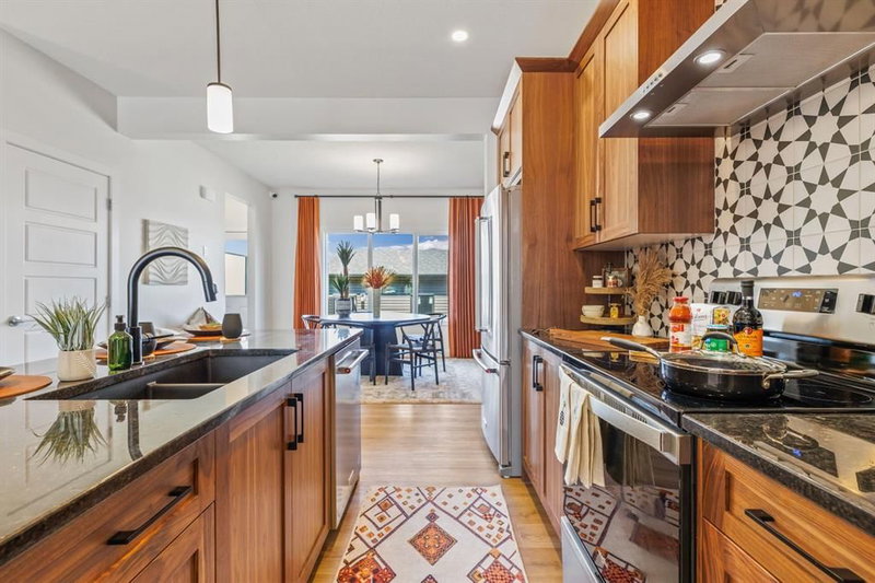 10 Fireside Close