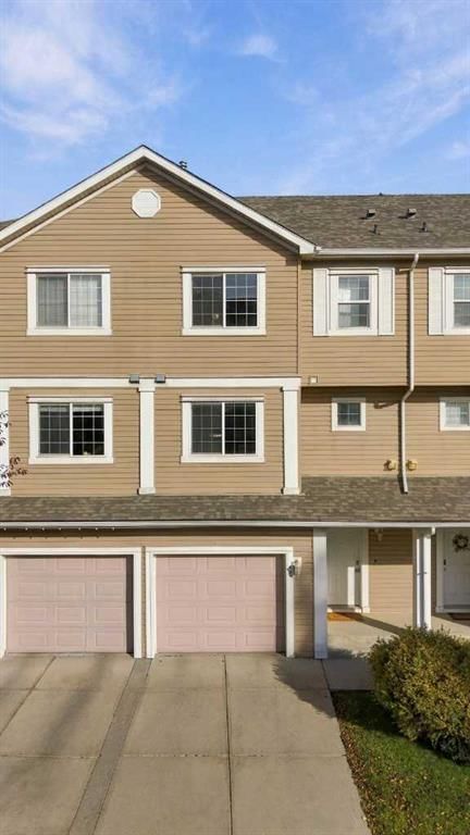 55 Copperfield Court SE
