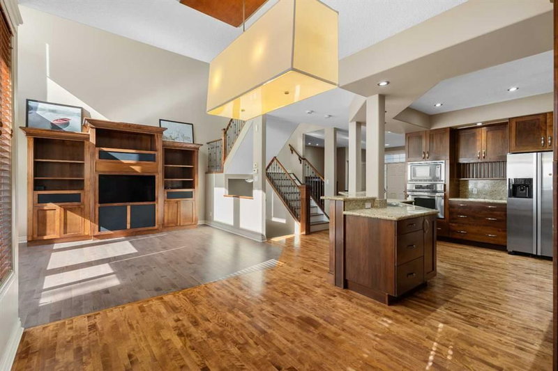 75 Discovery Ridge Mount SW