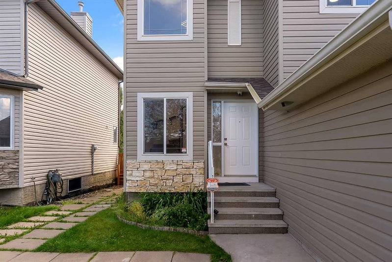 210 Crimson Lane, Rainbow Falls — photo 3