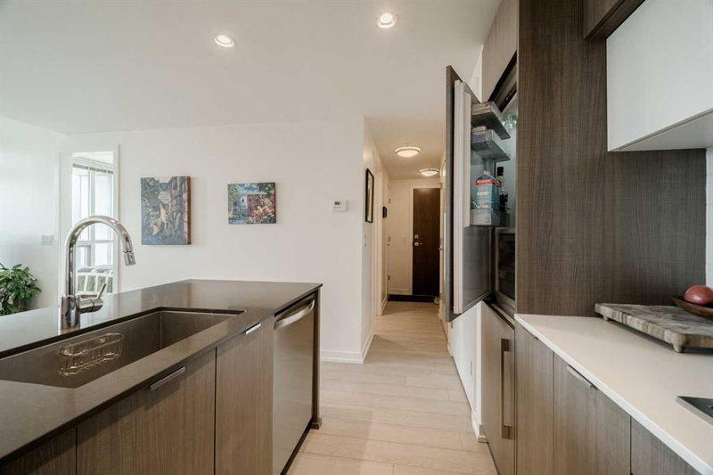 1405, 128 2 Street SW, Chinatown — interior photo 5