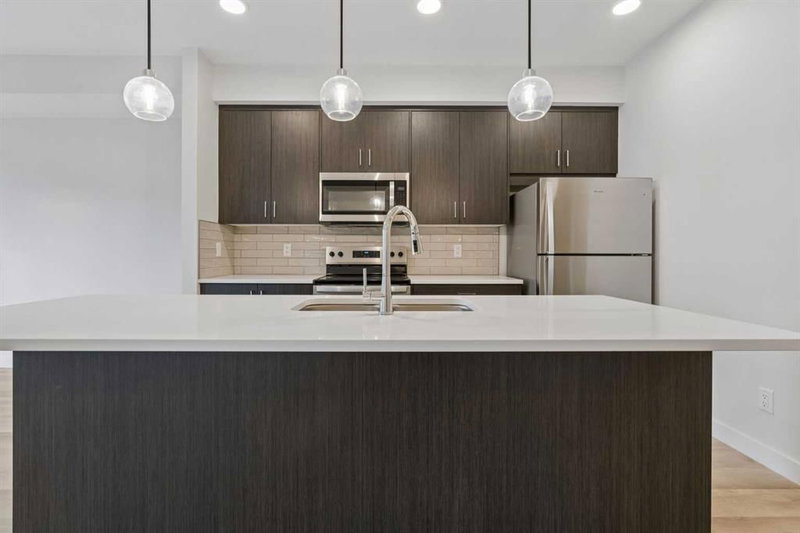 309 - 655 Shawnee Square SW