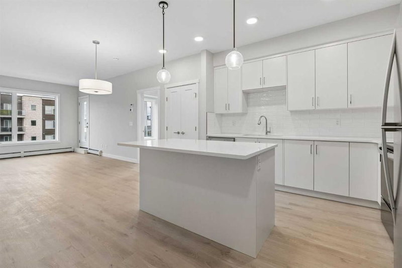 312 - 655 Shawnee Square SW