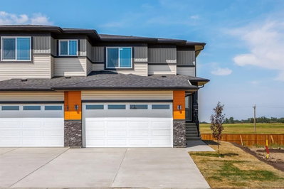 140 Lakewood Crescent