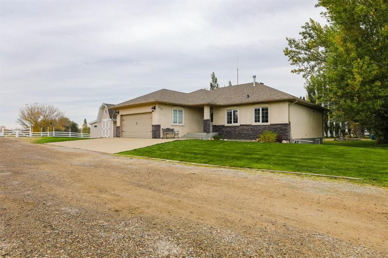 429 S 2 Street W