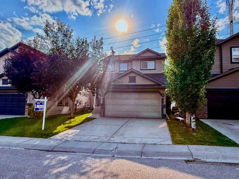 13 Tuscany Ridge Mews NW