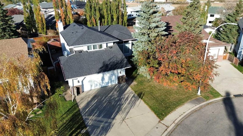 94 Athabasca Crescent