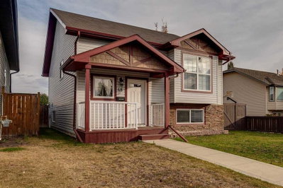 48 Vanson Close