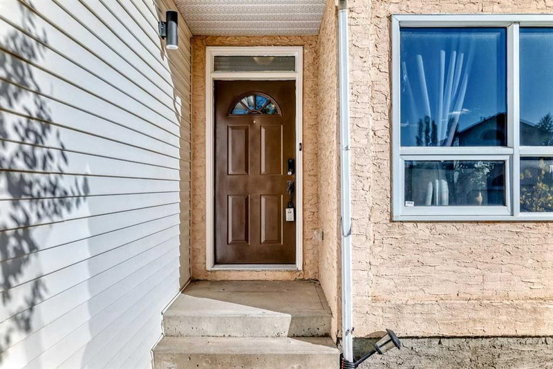 50 Hawkbury Close NW