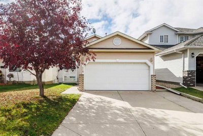 119 Hawkmount Close NW