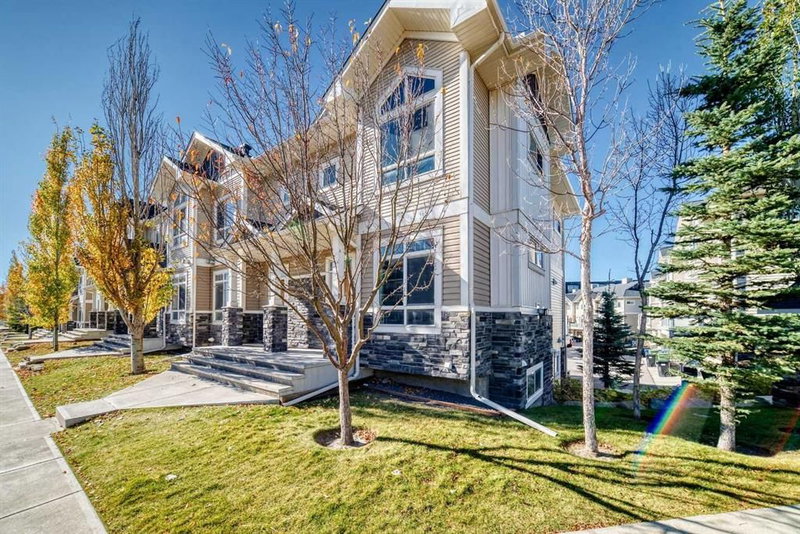 63 Skyview Ranch Gardens NE