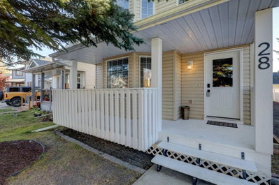28 Woodside Circle NW