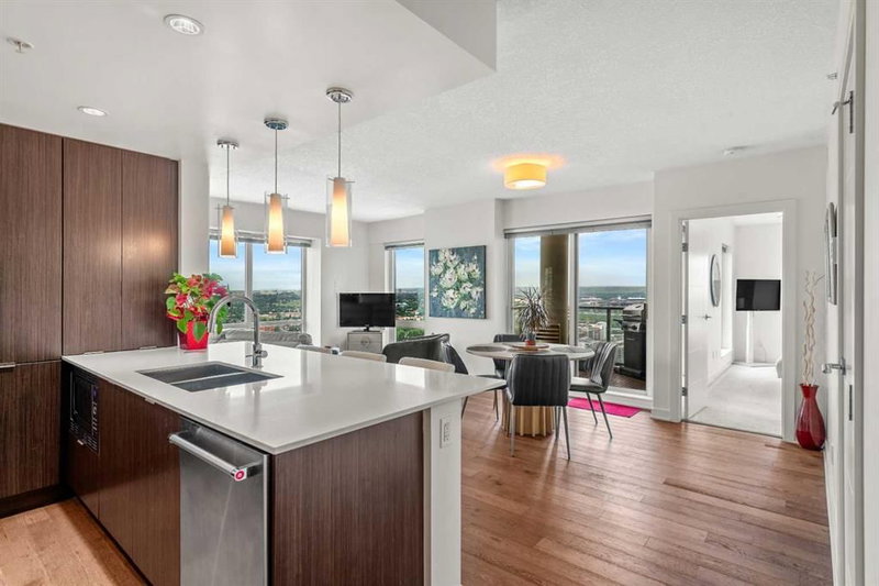 3202, 930 6 Avenue SW, Downtown Commercial Core — photo 3