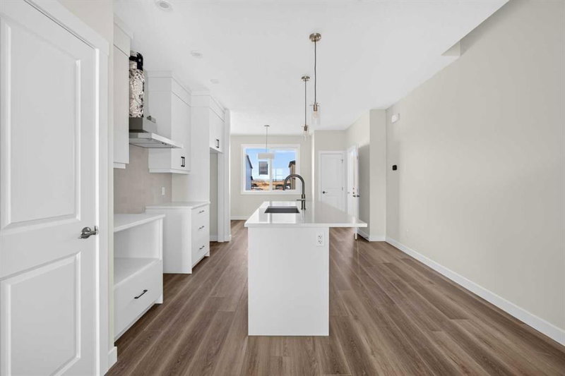 727 Lucas Boulevard NW, Livingston — interior photo 5