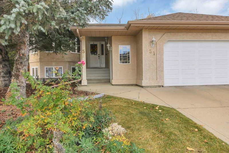 51 Willow Springs Crescent